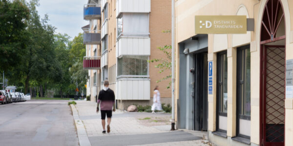 Välkommen till din tandläkare i Uppsala centrum, Hamnesplanaden